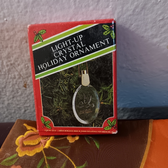 Vintage Emson Lighted Crystal Tree Decorations - Picture 5 of 7